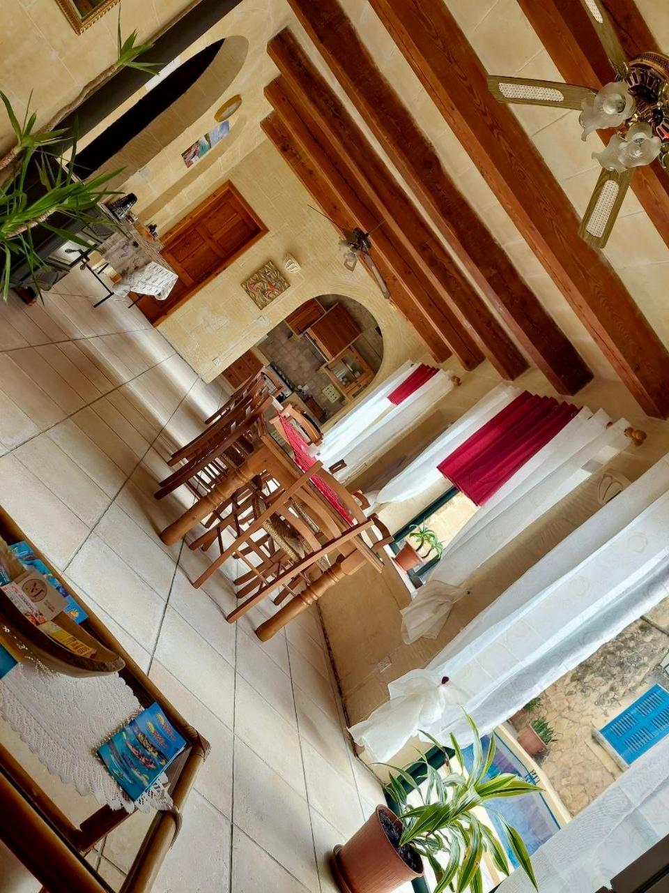Mj Farmhouse B&B Xagħra Exteriör bild